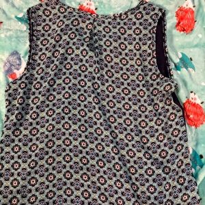 Van Heusen XL Sleeveless Blouse